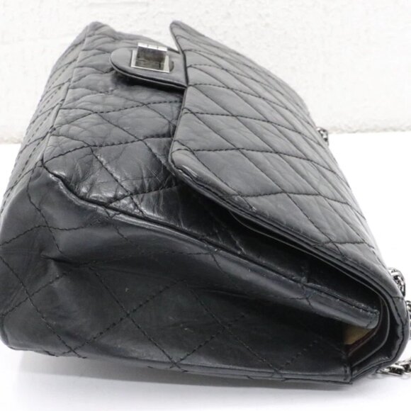 Chanel 2.55 Reissue 226 Double Flap Shoulder Bag - Picture 7 of 15